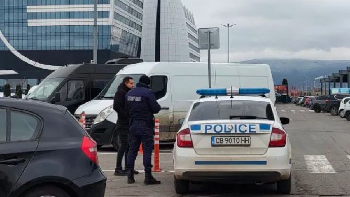 Ексклузивни разкрития за крупния обир на паркинг на "Метро", апашите задигнали... 