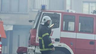 Гръм и пламъци на пъпа на София, страшно е