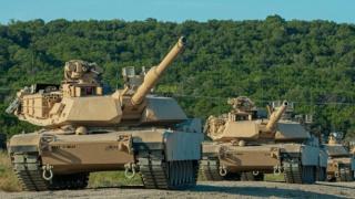 Нуланд: ВСУ няма да получат танкове M1 Abrams засега, много са сложни ВИДЕО