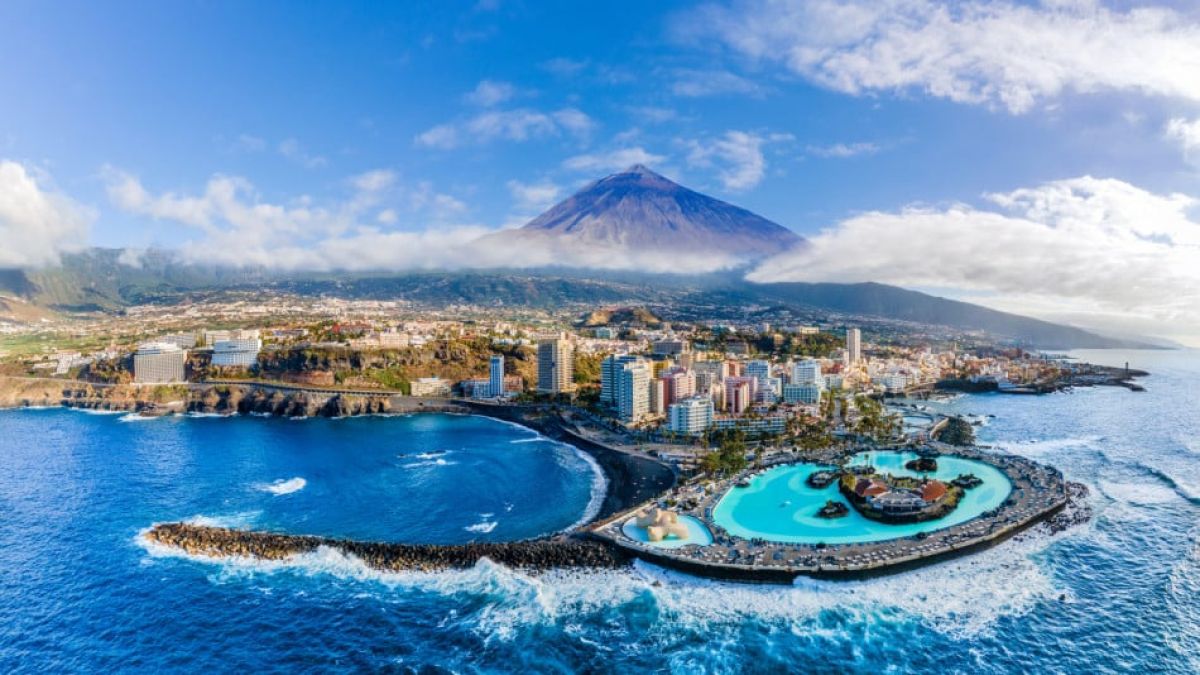Мутра отиде на почивка в Канарските острови, останалото ще ви шокира!