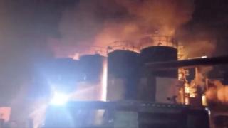 Започва ли войната: Атака с дронове срещу ирански военни бази ВИДЕО