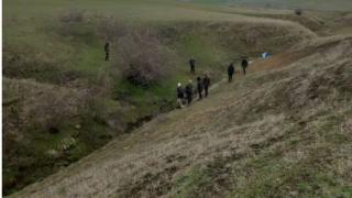 Тумба мигранти го закъсаха здраво край Трояново