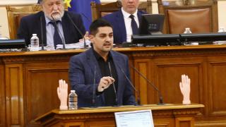 Прокуратурата иска имунитета на Радостин Василев заради заплахи и принуда към депутат БЛИЦ TV