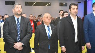 Политолог предрече големи ядове за крипто коалицията на "добрите сили"