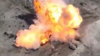 ВИДЕО от войната: Руски разузнавачи унищожиха US БТР M113 и бойците в него
