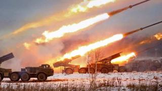 ВИДЕО от войната: Руски РСЗО засипаха с адски огън частите на ВСУ край Херсон