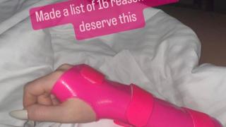 Меган Фокс с гадна случка в София, заслужавала си го 