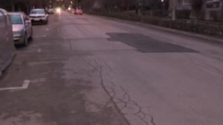 Полицаи глобиха шофьорка за „несъобразяване с маркировка“, която липсва на пътя