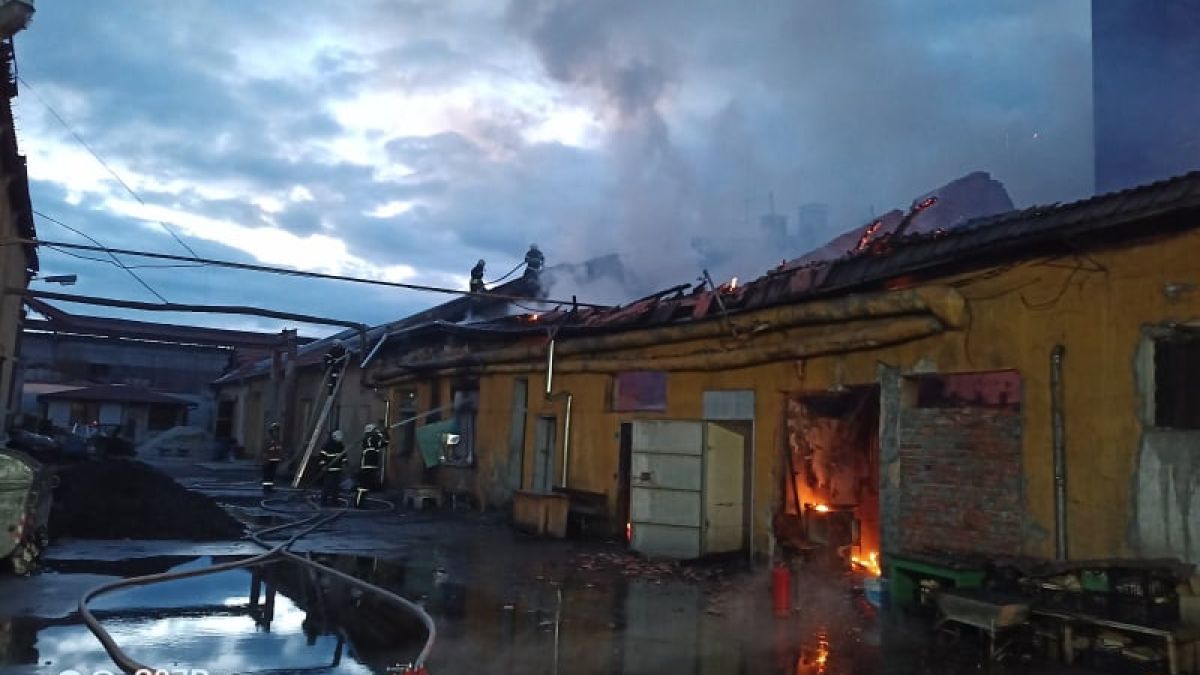 ЕКСКЛУЗИВНО: Смразяващи подробности за огнения ад в затвора в Пловдив СНИМКИ