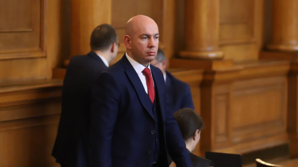 Депутат: Нека първо демонтираме паметника на US летците, убили 4000 невинни българи