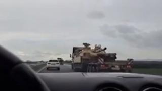 20 модерни гръцки танка М1 Аbrams стреснаха пътуващите на АМ "Тракия" ВИДЕО