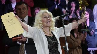 Гинка Станчева остана вярна на един мъж и на един театър 