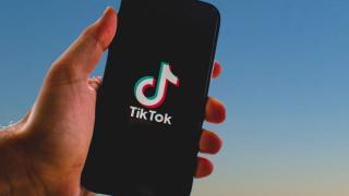 Разбра се коя е търновката, опитала да се самоубие на живо в TikTok ВИДЕО 