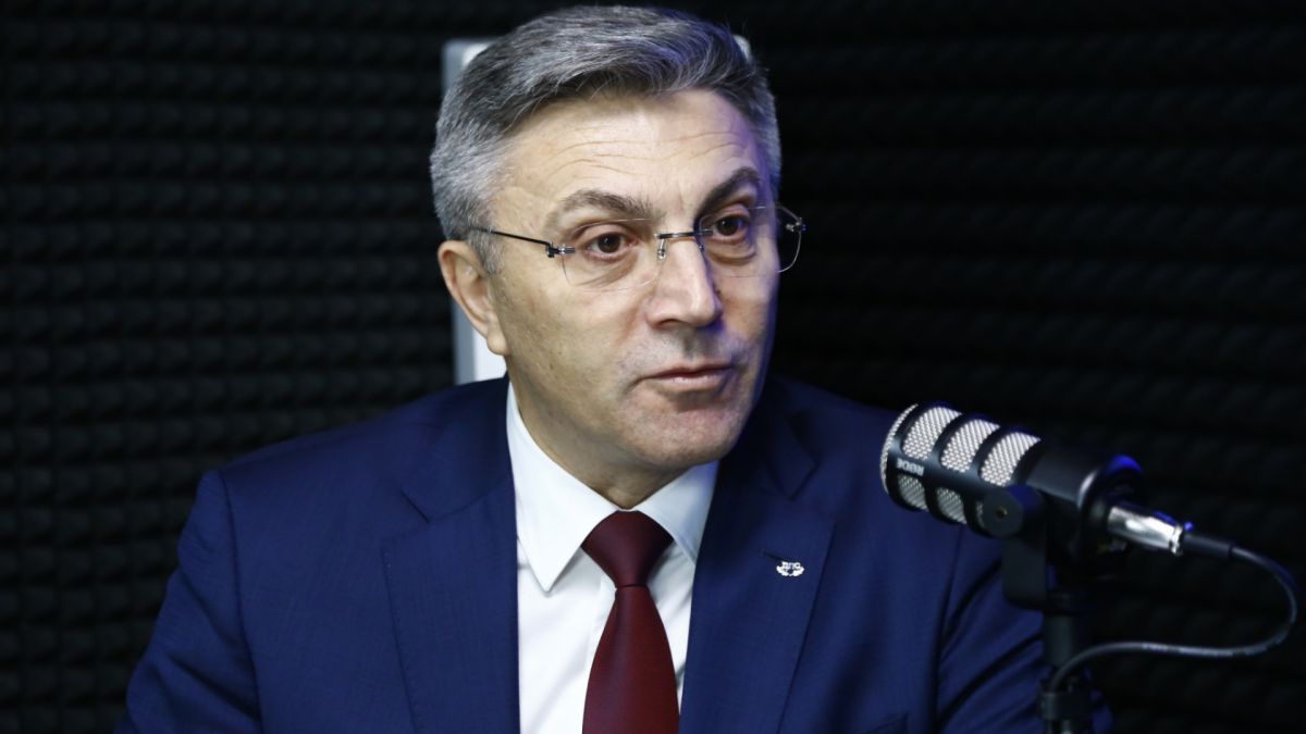 Мустафа Карадайъ за 24 май: Този празник ни задължава да познаваме и уважаваме българското слово