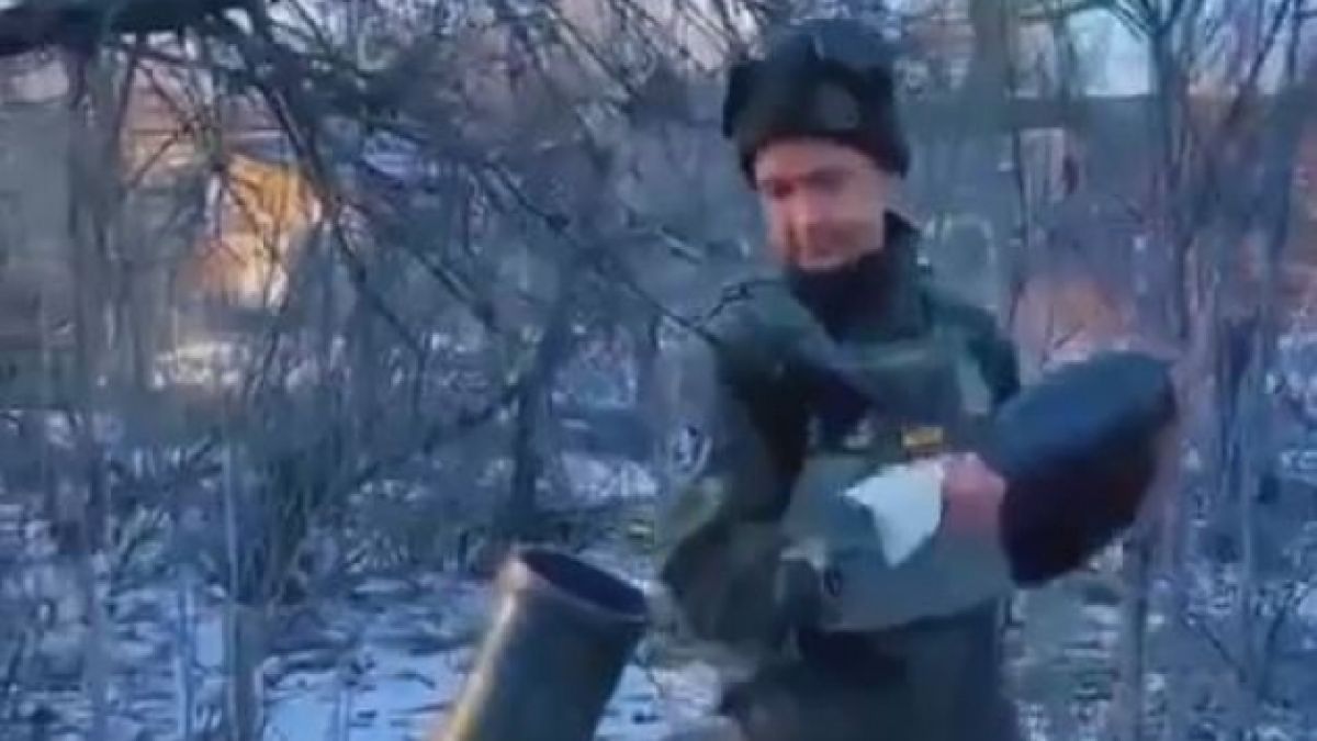 В Украйна са сформирали батальони от юноши ВИДЕО
