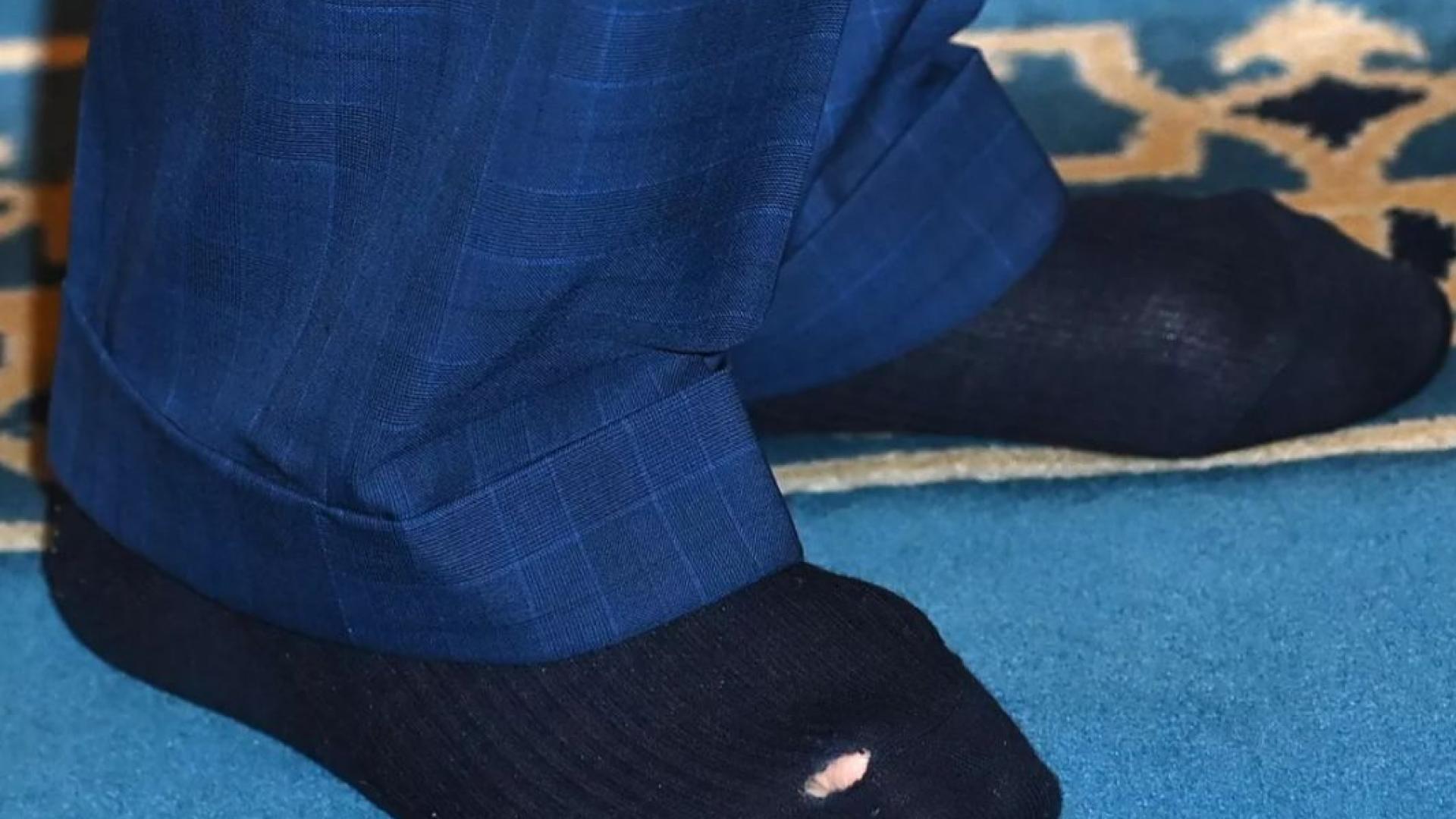 Чарлз III се изложи брутално, спукаха го от бъзици СНИМКА 