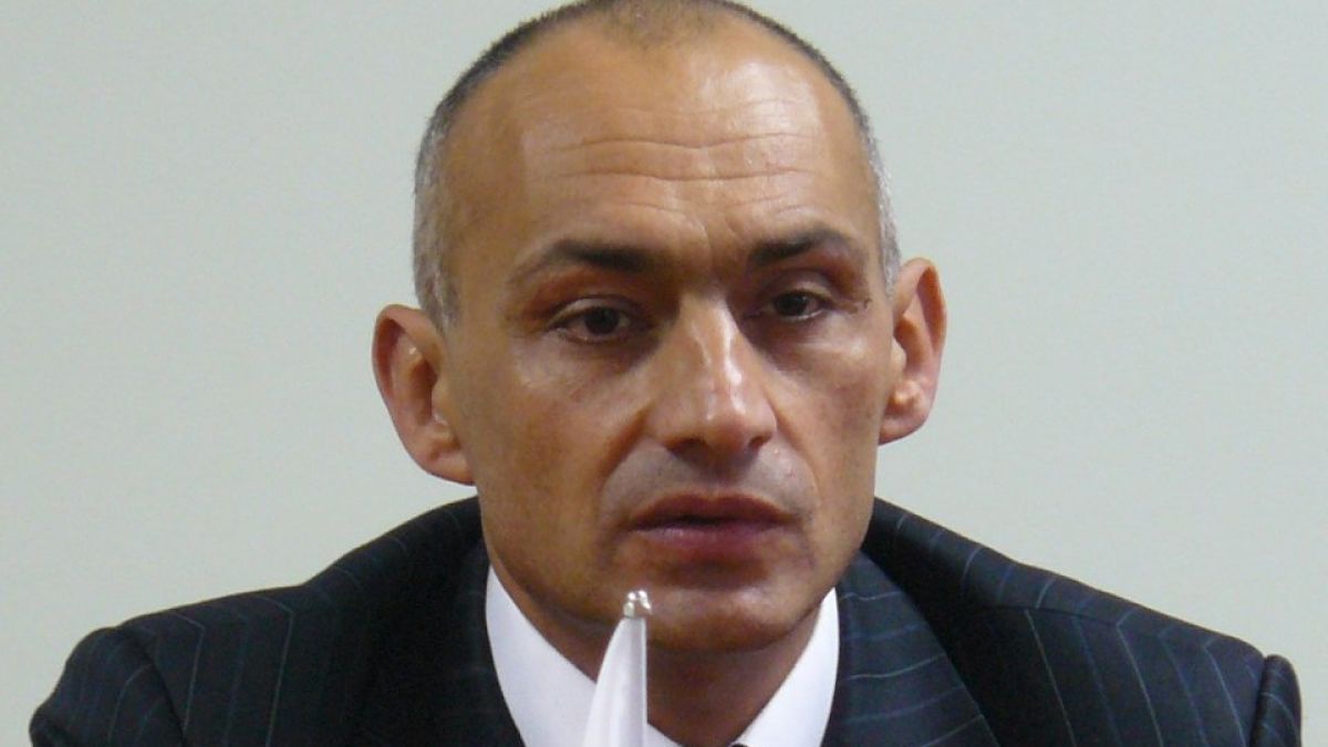 Асен Христов алармира: Случващото се с „Евроинс“ в Румъния вече е станало с други две компании