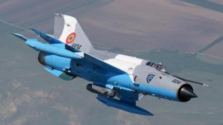 Румъния засече НЛО точно преди земетресението, вдигна изтребители МиГ-21