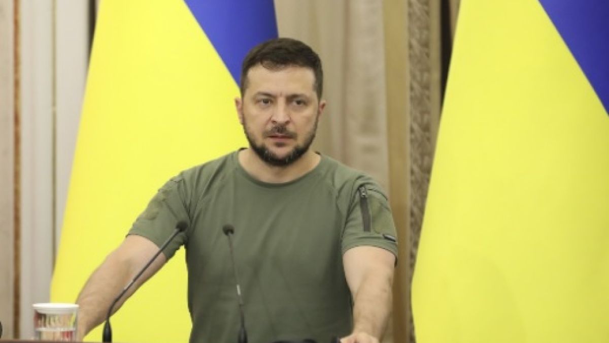 WSJ: Зеленски загуби последния си шанс да се спаси от Русия