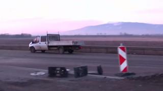 Смъртоносна опасност дебне на това шосе в София ВИДЕО 