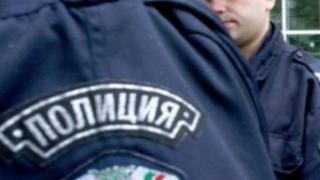 Лъснаха скандални факти от миналото на ченгето от 6-то РУ, заплашвало съседи с пищов  