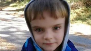  Майка на болно детенце изригна гневно след тази долна постъпка на перничанин 