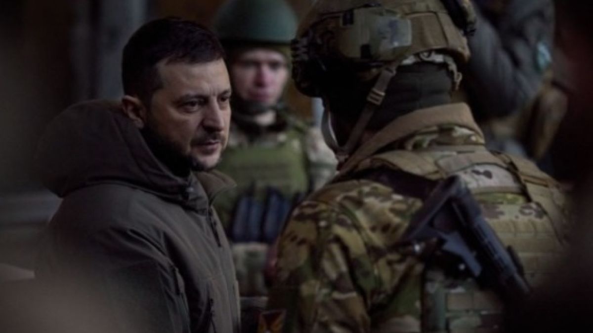 За първи път показаха бункера на Зеленски 