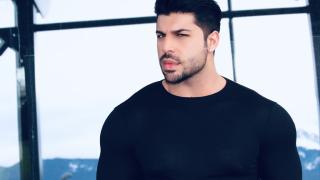 Измамиха брутално Фики Стораро, изгуби хиляди СНИМКИ