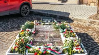 Мрежата гръмна: Скандална изцепка на кметица на ДБ с паркопаметник на Левски БЛИЦ TV 