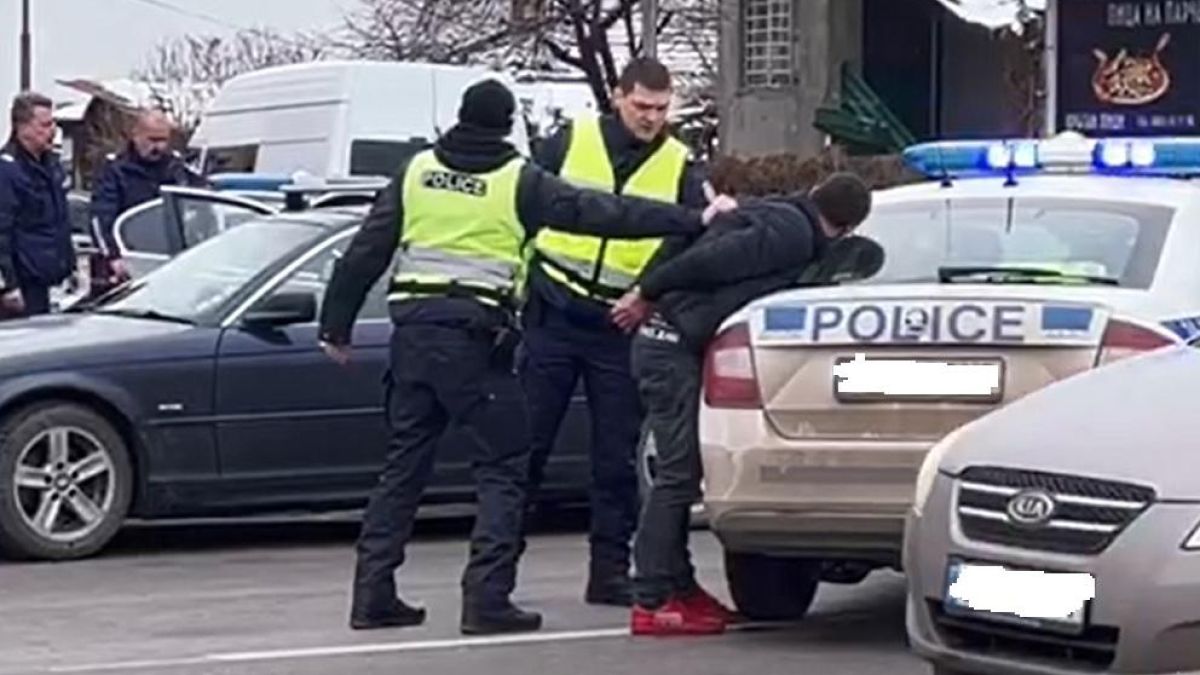 Ченгета закопчаха надзирател при зрелищна акция край Слънчев бряг, в колата му откриха... СНИМКИ 