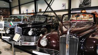 Бизнесмен разкри пред БЛИЦ TV уникални подробности за колите на Тодор Живков, Пеле и Елвис Пресли! ВИДЕО/СНИМКИ 