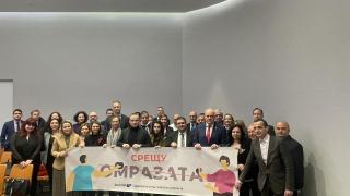 Гешев обеща и спря „Луковмарш“