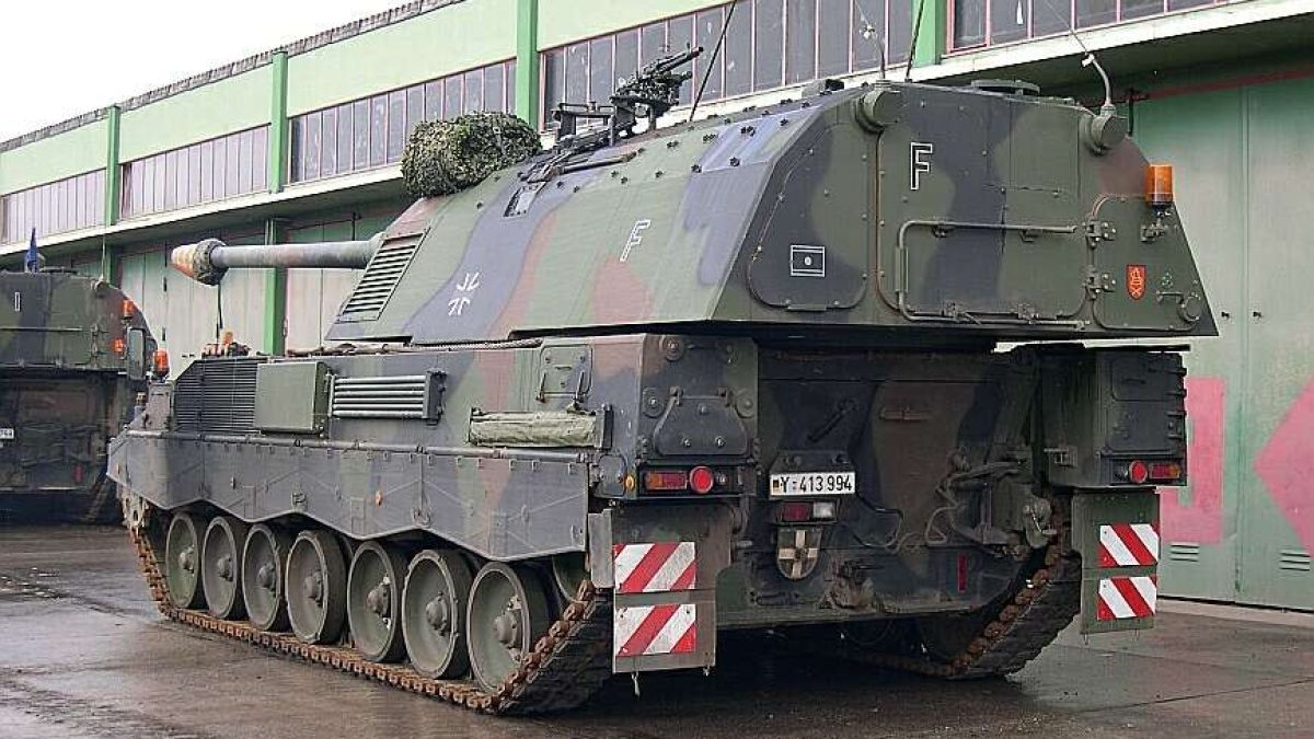 Медведев: Изучихме оръжията на Запада парче по парче в нашите заводи