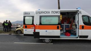 Зрелищно меле край София, има ранени