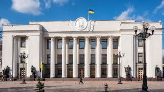 Украйна удължи военното положение и мобилизацията