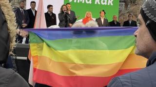 Шкварек: Не всички фенове на ПП/ДБ са ЛГБТ активисти, но всички ЛГБТ активисти са от ПП/ДБ