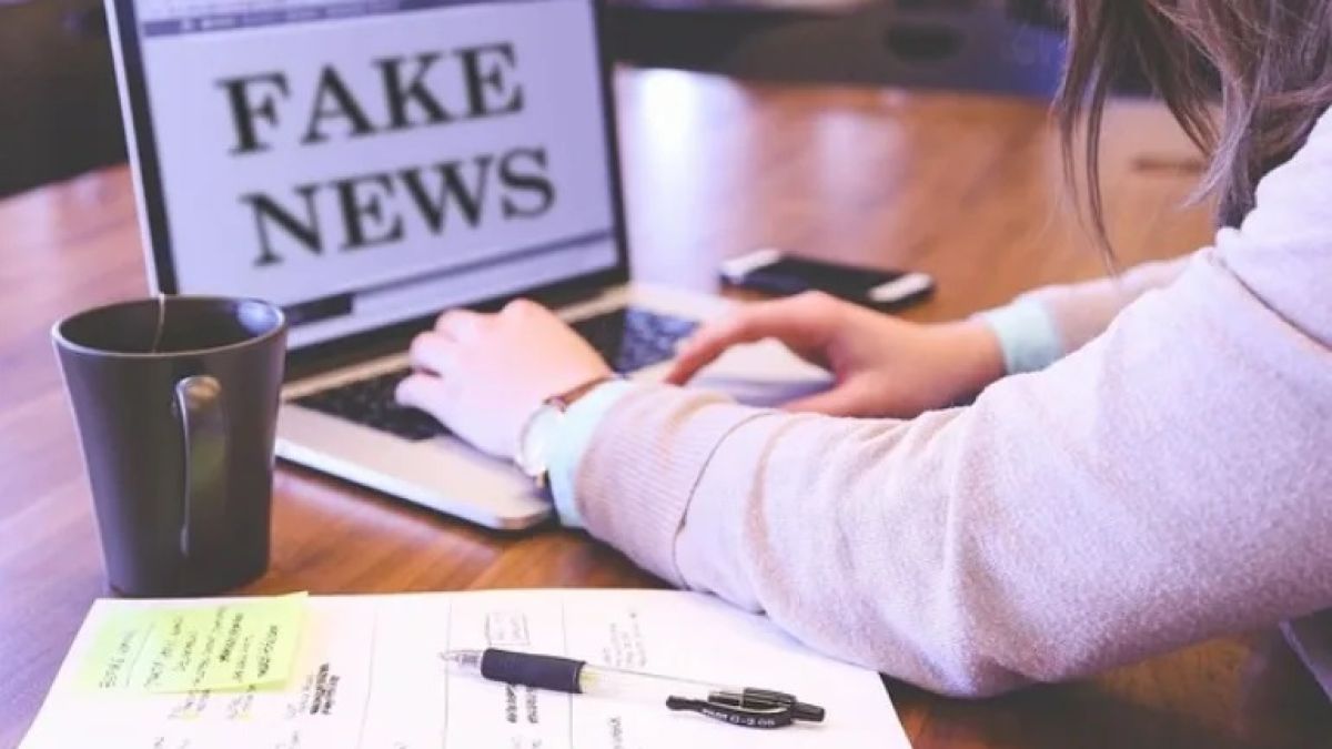 Разкриха как Атанас Чобанов създава фалшива политическа новина