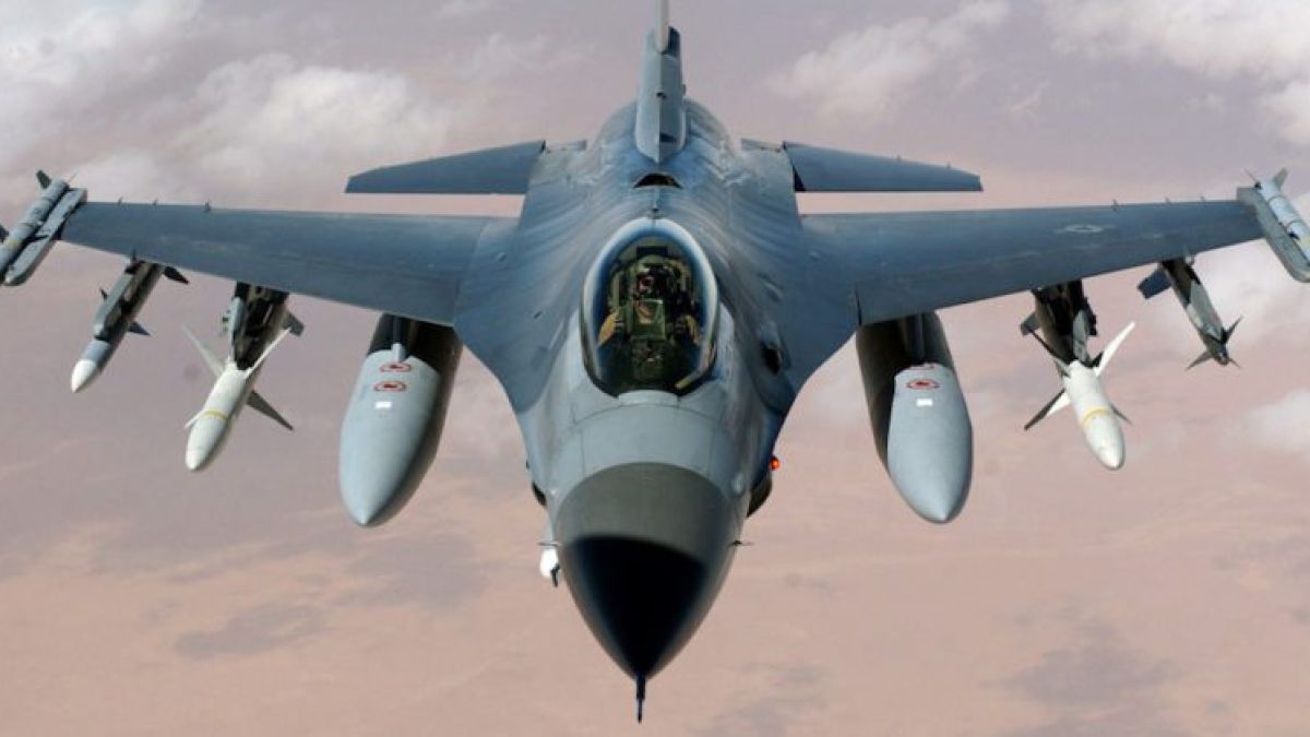 Турция май ще се откаже от американските F-16, може да ги замести с руски изтребители