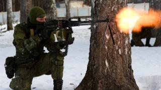 ВИДЕО от войната: Руски десантчици засипаха с огън опорни пунктове на ВСУ