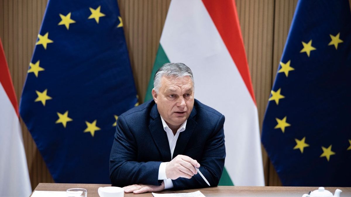 Георги Марков: Орбан изгони Сорос, вместо да руши паметници!
