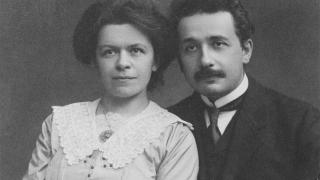 Брачните правила на Айнщайн били ужасяващи, а жена му - мъченица СНИМКИ
