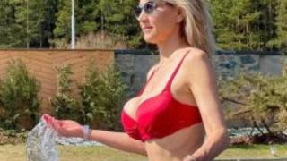 Заради тази СНИМКА с напращял бюст всички девойки завиждат на "Мисис Баба" - Дони Василева 