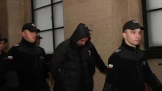 Още скандални разкрития за зетя на Тита, закопчан за трагедията с 18 трупа край Локорско