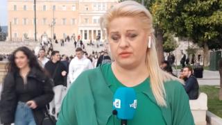 bTV пак с издънка! Всички гледат тази пищна блондинка и не вярват на очите си СНИМКИ 
