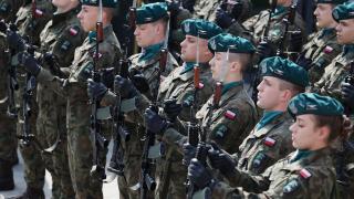 Решено! Полша праща свои военни в Украйна