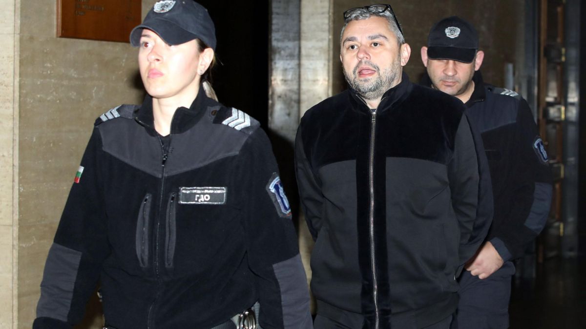 Първи СНИМКИ на един от страховитата мафиотска група, заплашвала магистрати