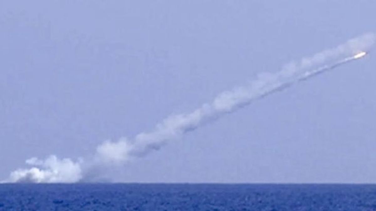 Украйна чака атака: Руснаците извадиха 24 ракети "Калибър" в Черно море