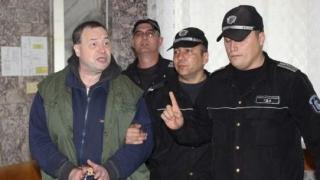 Кървава баня с убит командос и още трима ранени спецполицаи - какво се случи в Лясковец  
