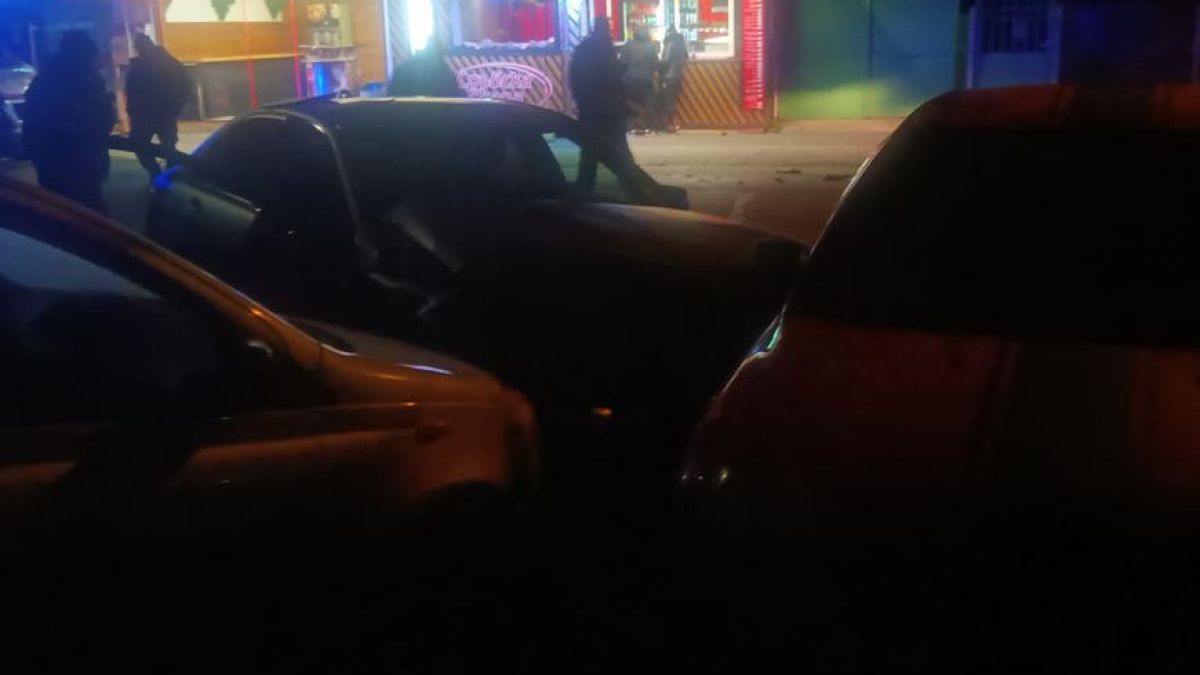 Първи СНИМКИ от екшъна с много помлени коли в София, ето какво се е случило 