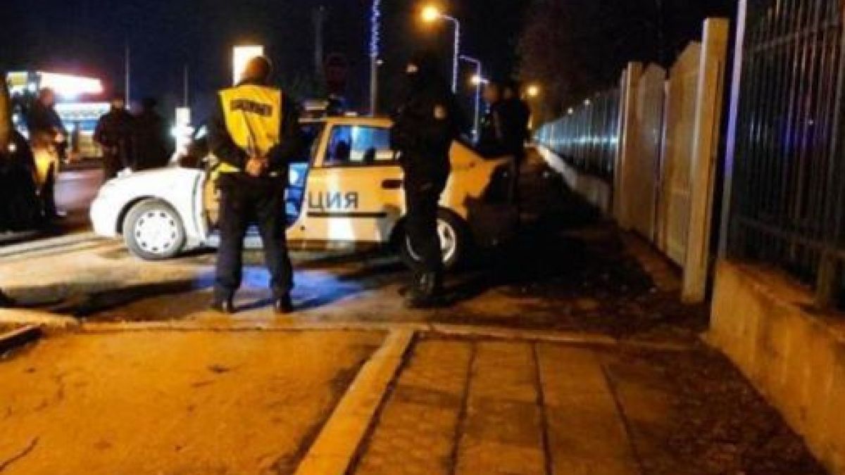 Гей покани двама юноши в дома си в Пловдив за ласки, но не очакваше това да му се случи